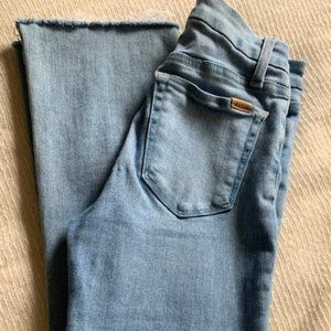 Joe's Jeans Hi Rise Honey Flawless Curvy Cropped Boot Raw Hem - Size 24